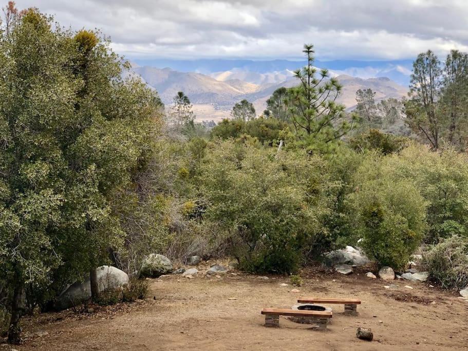 Shirley Creek Retreat: A Mountain Oasis Villa Wofford Heights Buitenkant foto